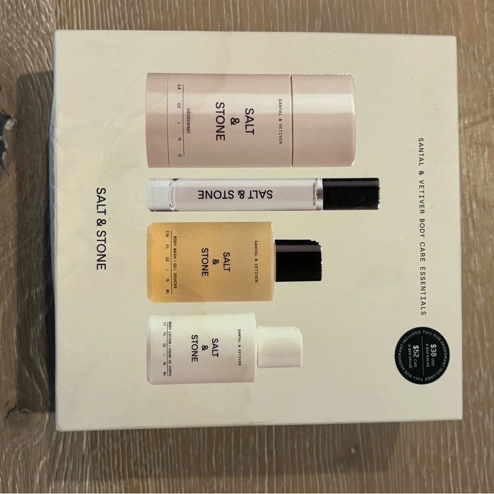 NWT Salt & Stone Skincare Set with Black and White Packaging - Picture 1 of 6